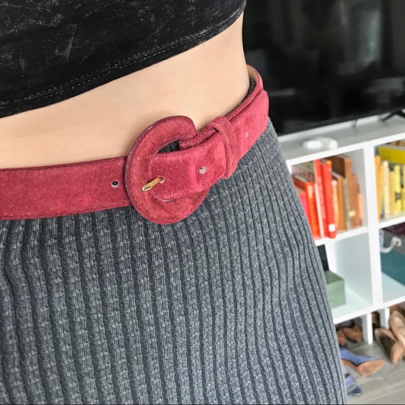 Vintage • Maroon Suede Belt - Picture 2 of 5